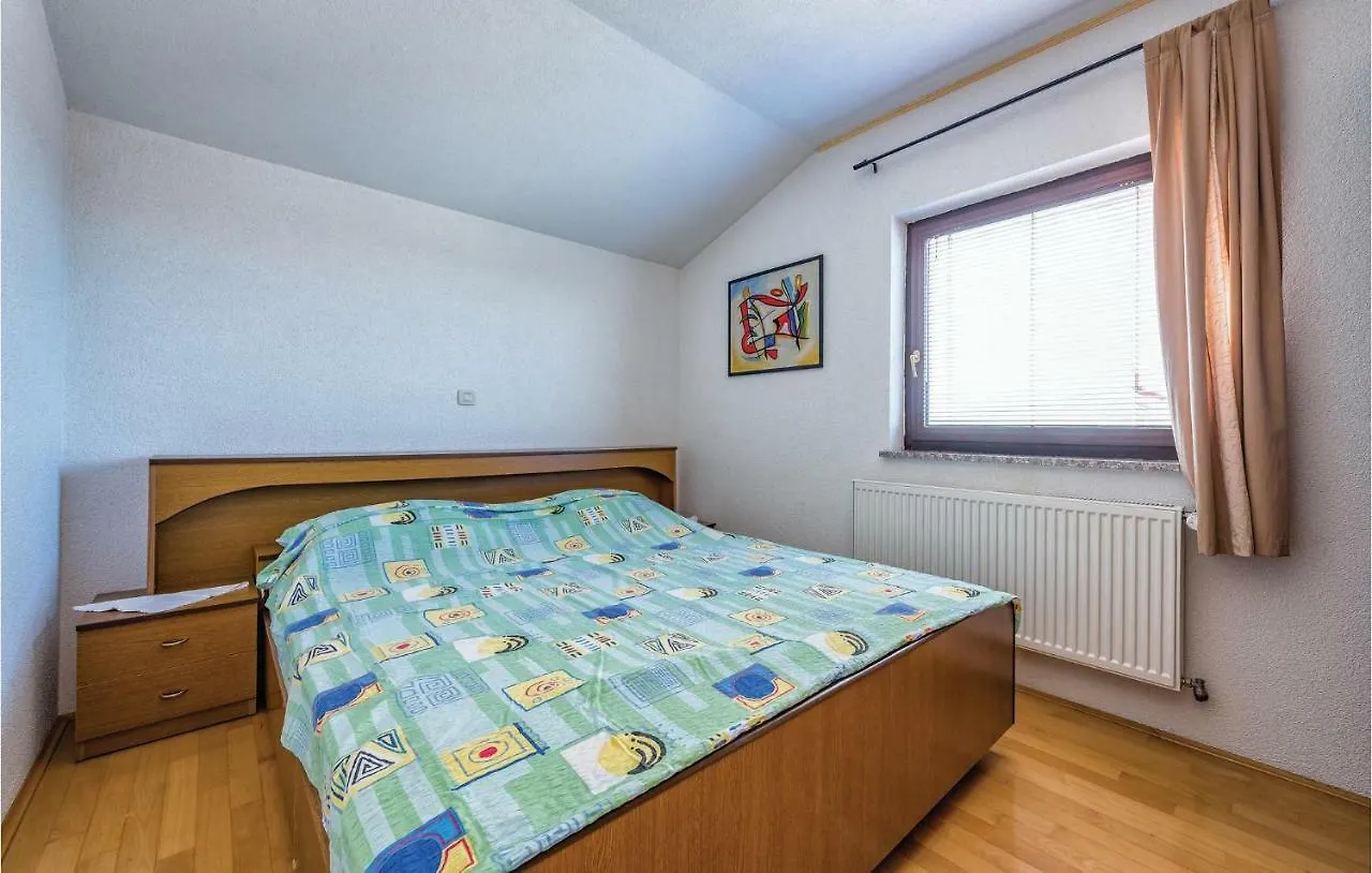 Awesome Apartment In Rovinj With 2 Bedrooms 0*,  كرواتيا